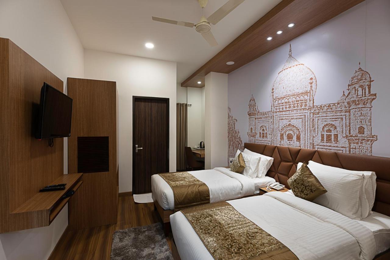 Delhieez - A Boutique Hotel Neu-Delhi Exterior foto