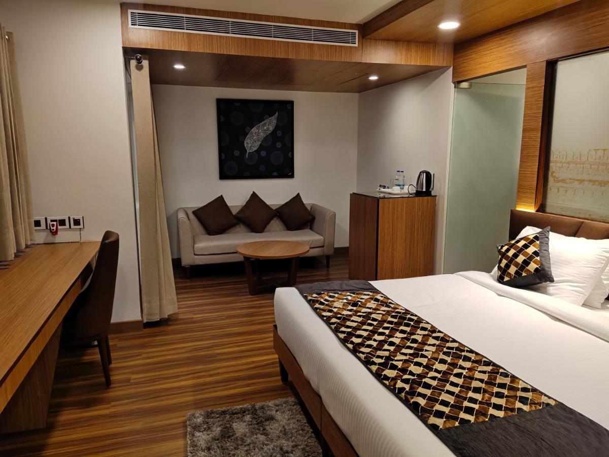Delhieez - A Boutique Hotel Neu-Delhi Exterior foto